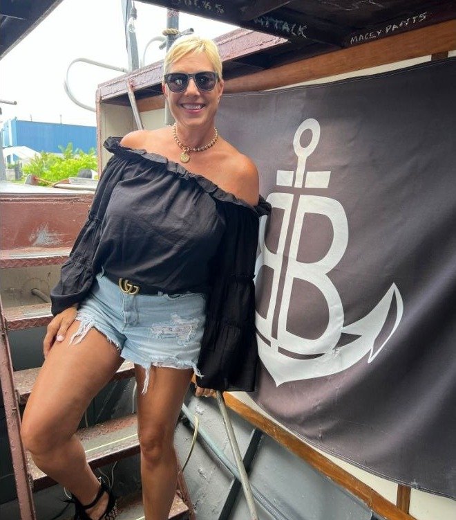 Bum Boat photo 008
