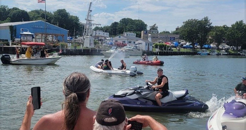 Bum Boat photo 027