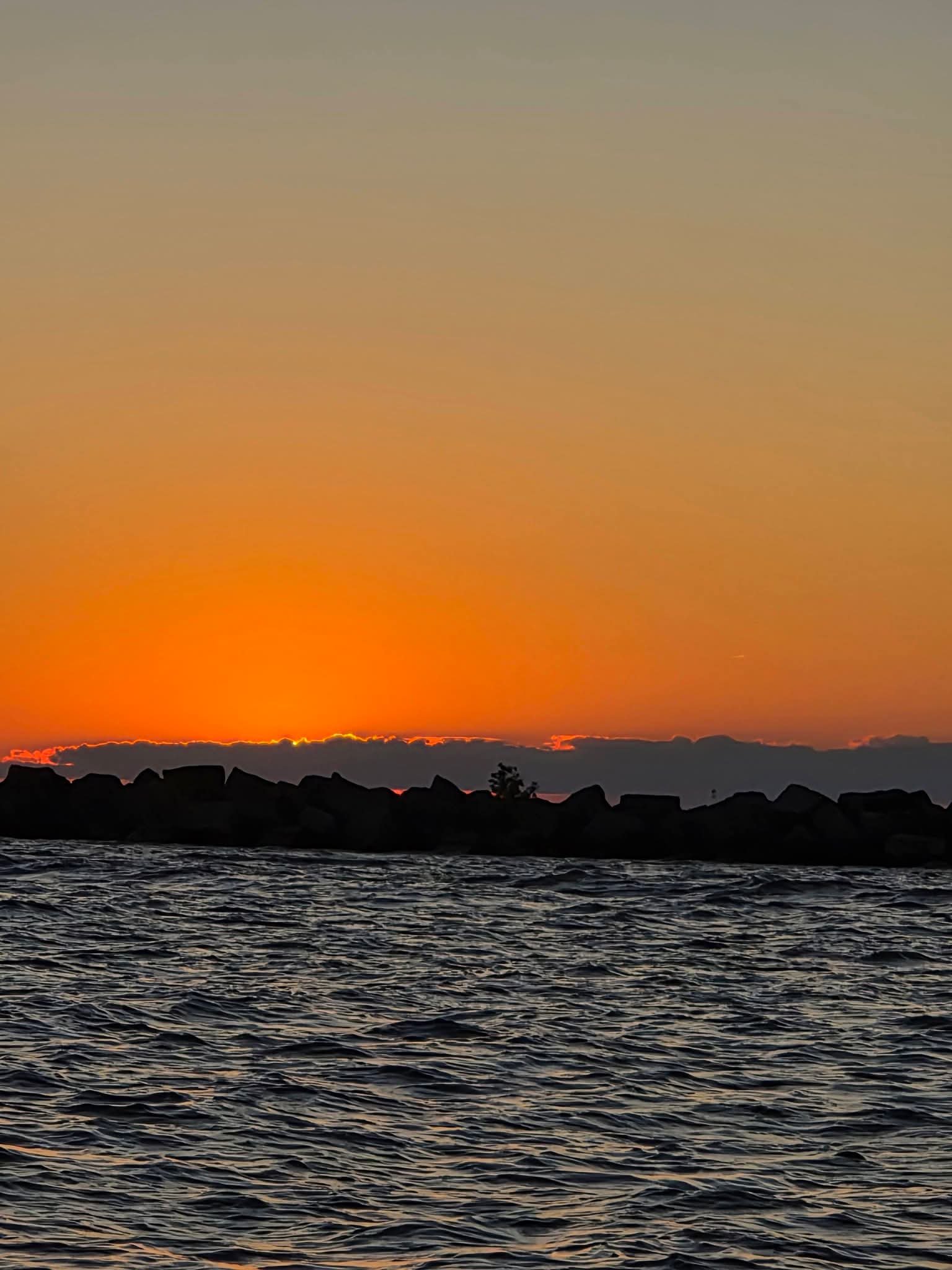 Bum Boat harbor photo 086