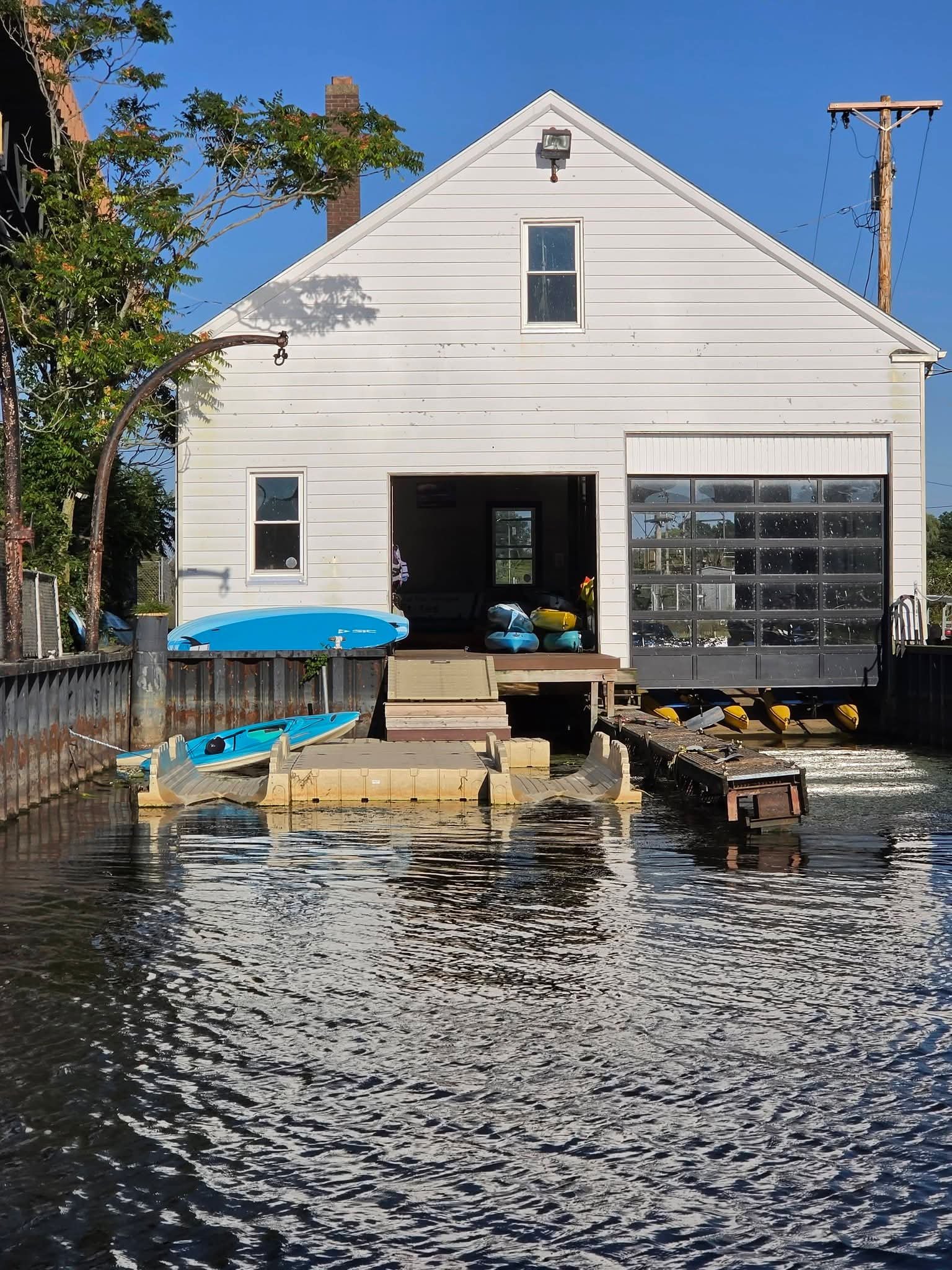 Bum Boat harbor photo 097